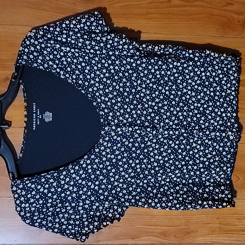 🖤American Eagle🖤cropped top🖤